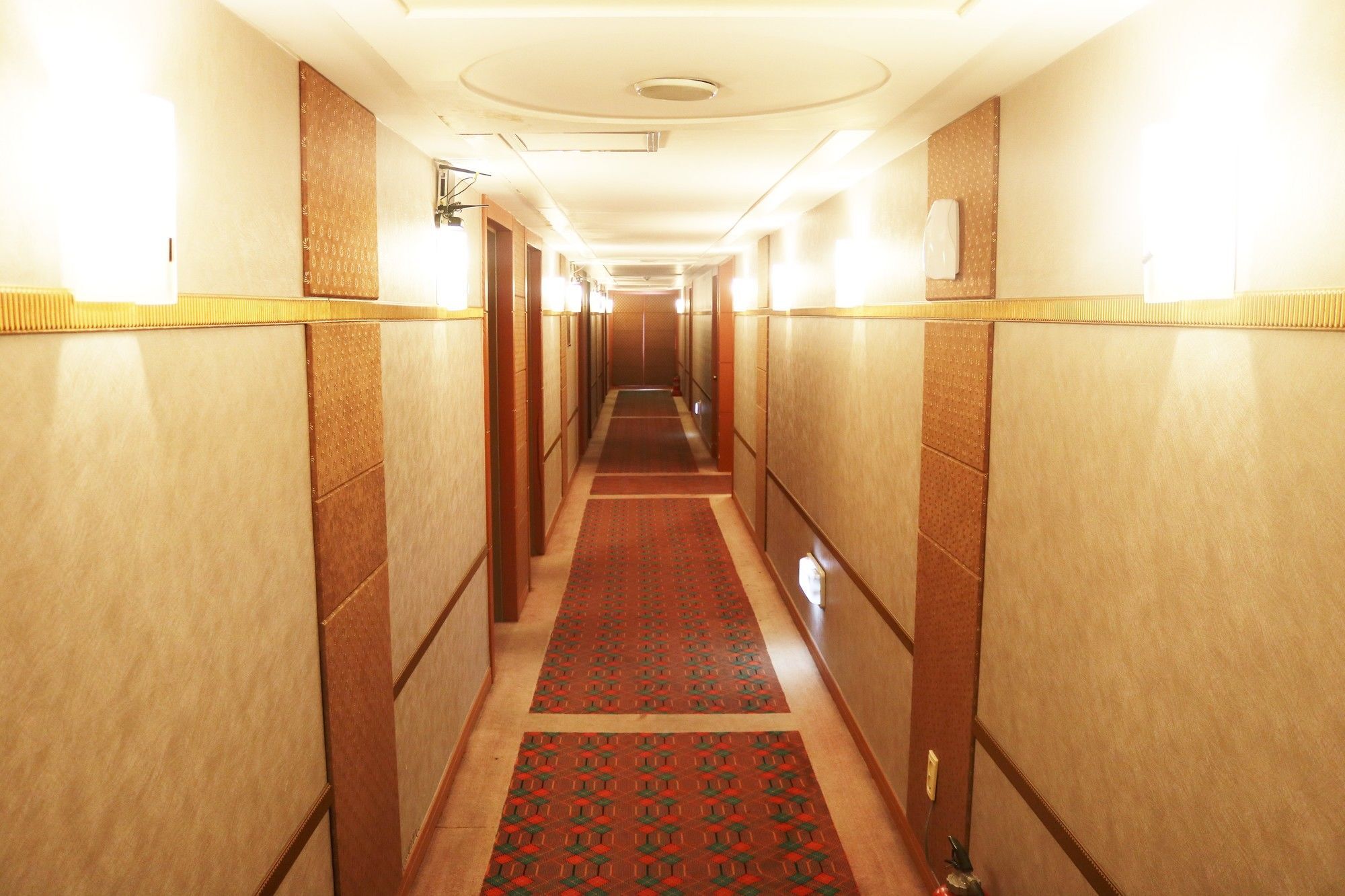 Prime Tourist Hotel Busan Exteriör bild